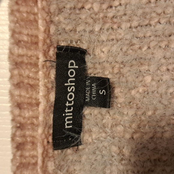 Heart sweater - Picture 2 of 2